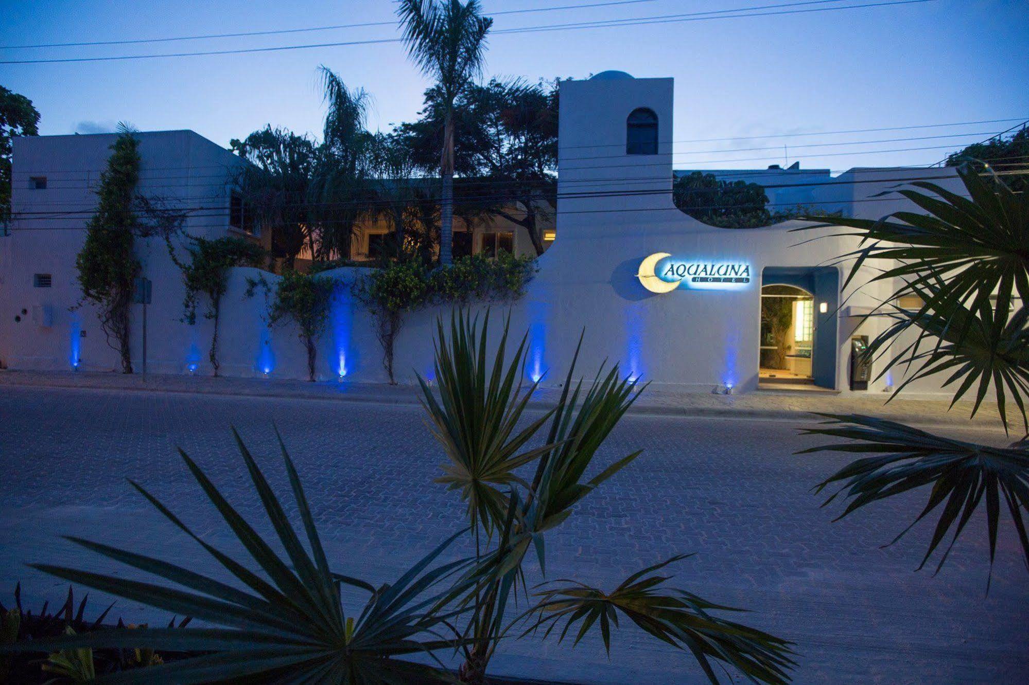 Aqualuna Boutique Hotel By Sunrise (Adults Only) Playa del Carmen Extérieur photo